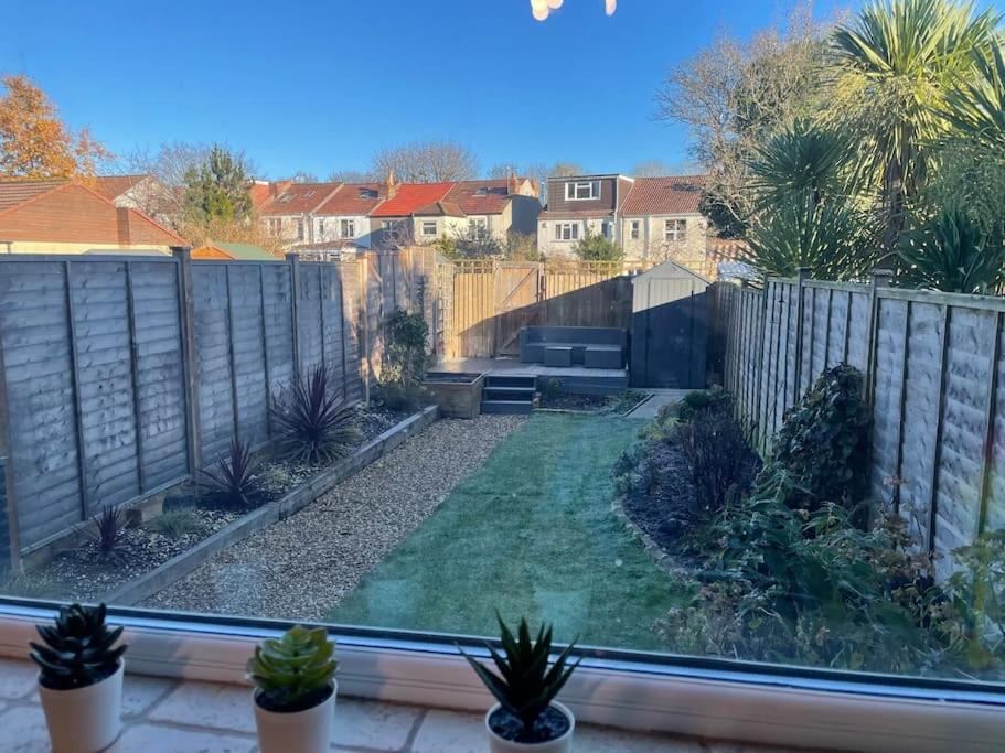 Gloucester Rd 2 Mins Away - Fab, New, Trendy House Bristol Eksteriør billede
