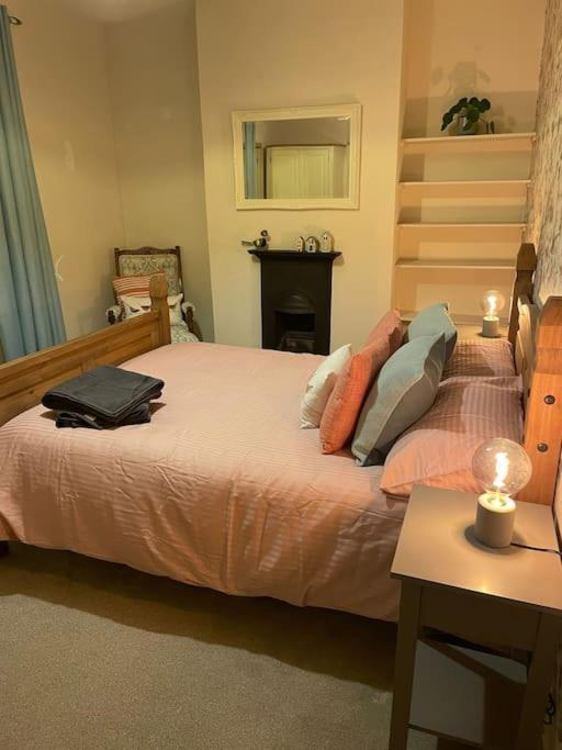 Gloucester Rd 2 Mins Away - Fab, New, Trendy House Bristol Eksteriør billede