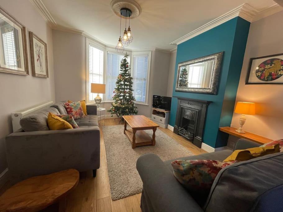 Gloucester Rd 2 Mins Away - Fab, New, Trendy House Bristol Eksteriør billede